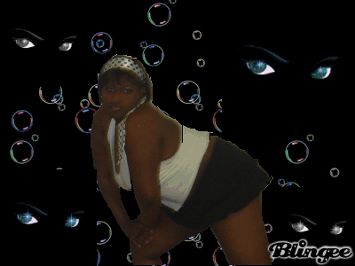 all eyes on me