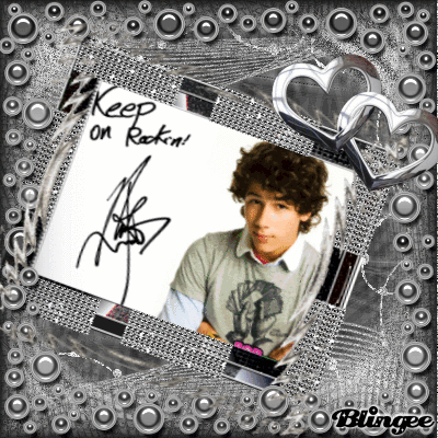 nick!!!youre sooooo cuteee! nick!!!youre sooooo cuteee!