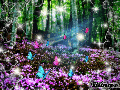 GIF animata di sfondo della foresta