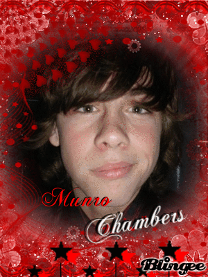 Cute Munro Chambers