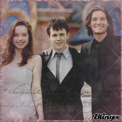 Skandar Keynes And Georgie Henley Dating Anna Popplewell