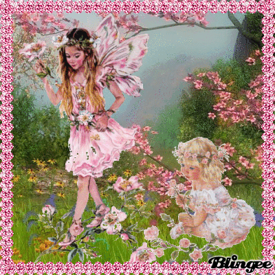 Kleine Elfen im Frühling Picture 128695396
