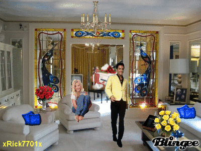 elvis julianne inside graceland picture 128791742 elvis christmas lights