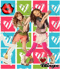 Zendaya Coleman And Bella Thorne Kissing